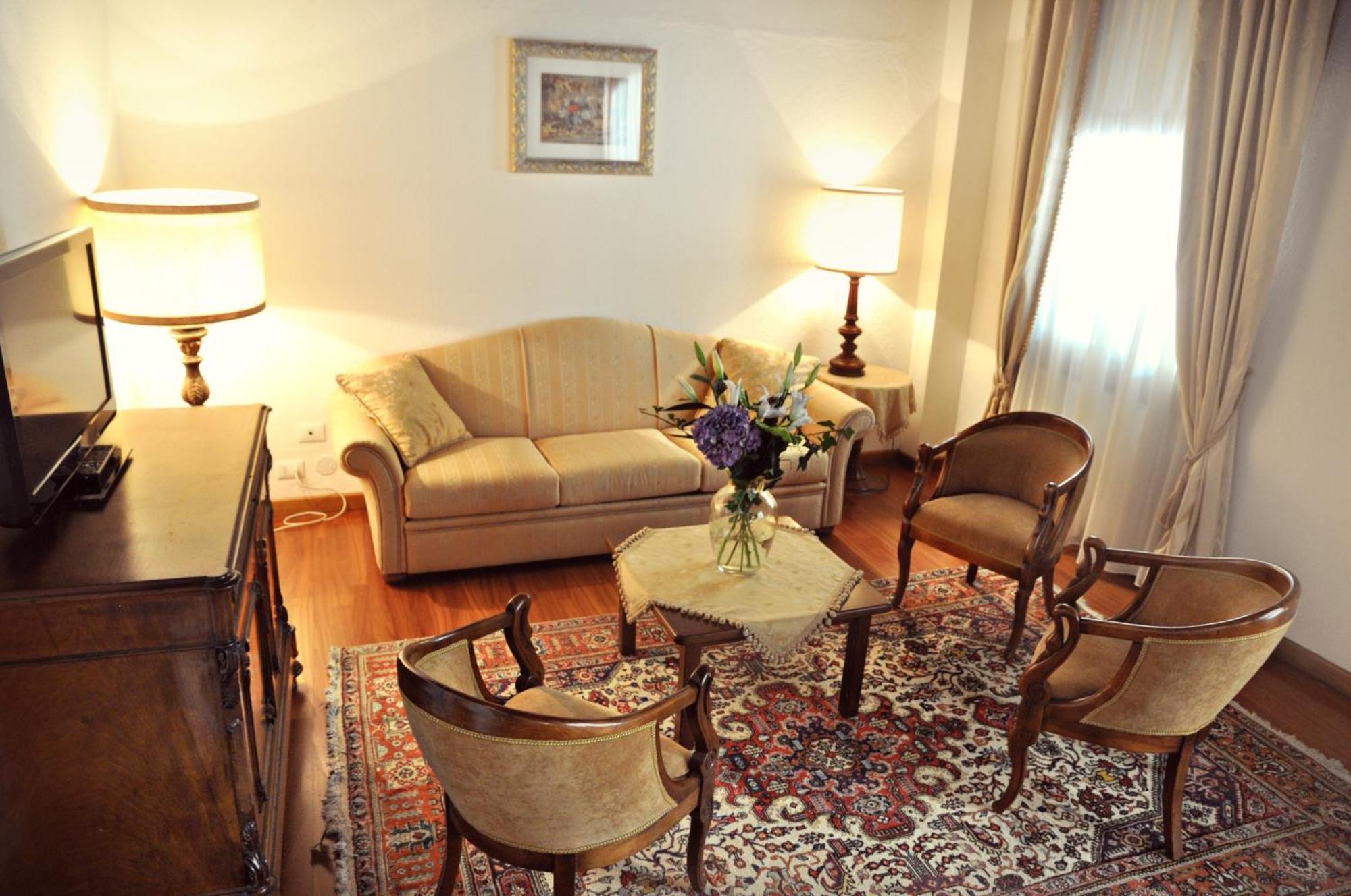Hotel Villa Condulmer Mogliano Veneto Ruang foto